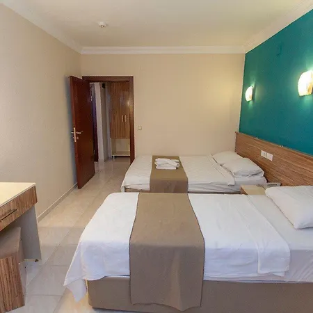 Club Ako Apartment *