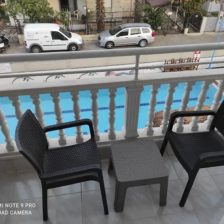 Club Ako Apartment