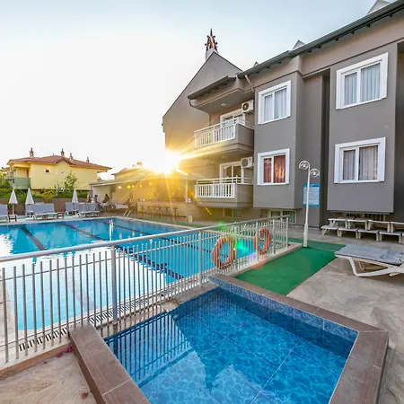 Club Ako Apartment
